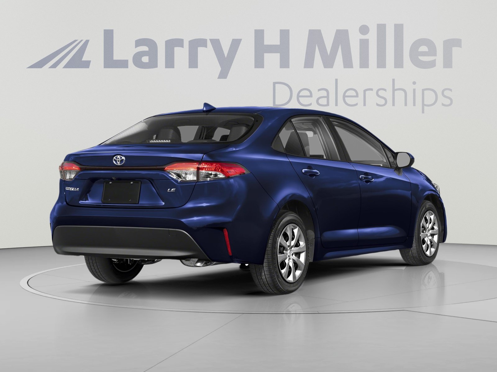 Used 2024 Toyota Corolla LE FWD image 2