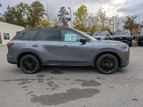 New 2026 INFINITI QX60 Sport w/ Dark Cargo Package image 3