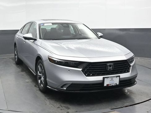 Used 2024 Honda Accord EX-L image 5