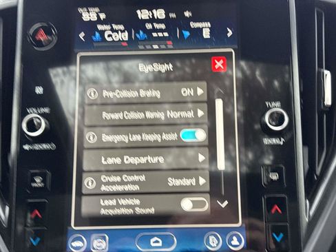 Certified 2025 Subaru Forester Premium image 29