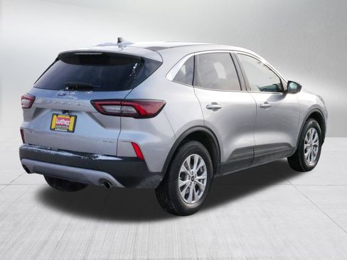 Used 2024 Ford Escape Active image 7