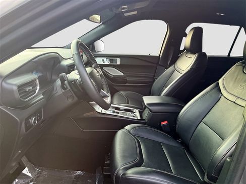Used 2024 Ford Explorer ST w/ Equipment Group 401A image 20