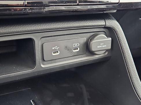 New 2026 Honda Pilot Black Edition image 13