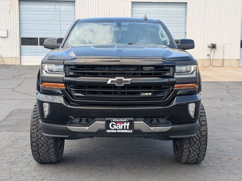 Used 2018 Chevrolet Silverado 1500 LT w/ Texas Edition AWD/4WD image 11