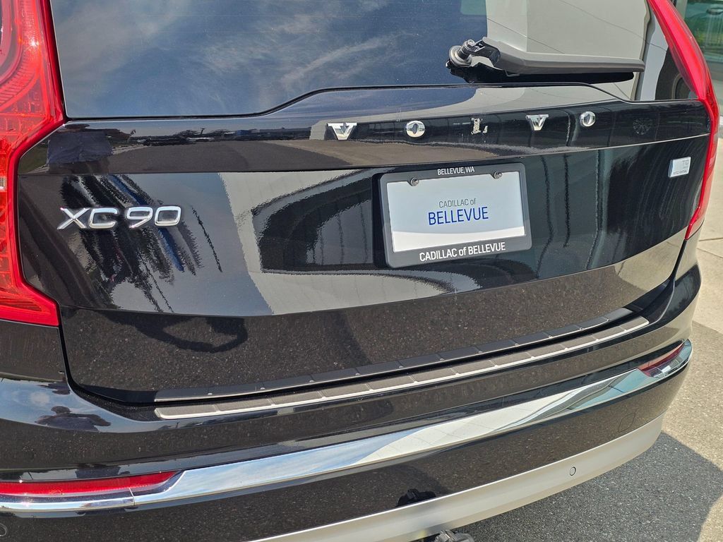 Used 2022 Volvo XC90 T8 Inscription AWD/4WD image 15