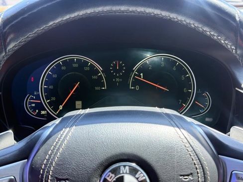 Used 2017 BMW 750i 750i Sedan image 18