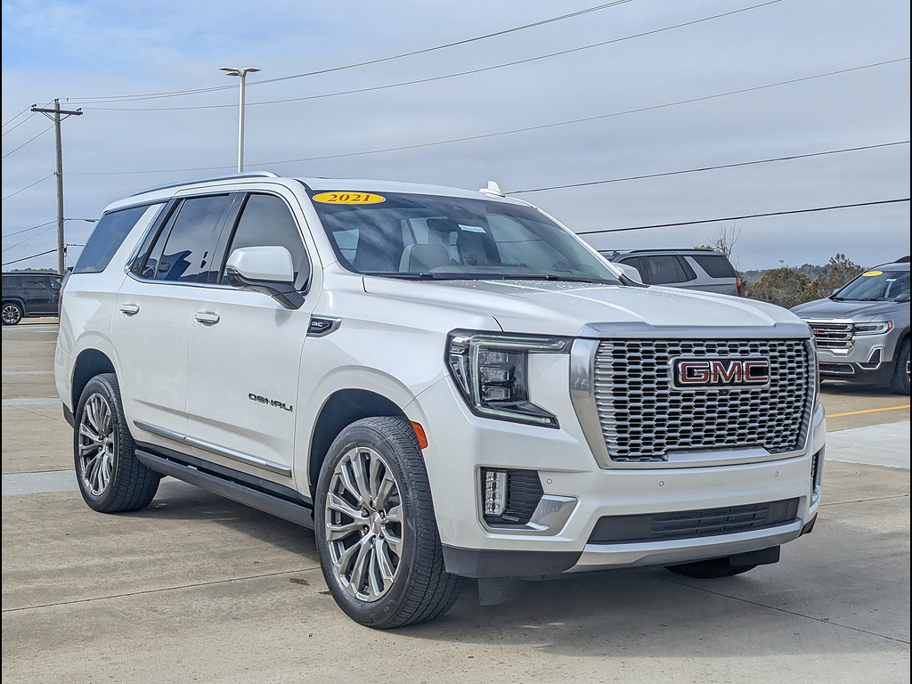 Used 2021 GMC Yukon Denali w/ Denali Premium Package AWD/4WD image 5