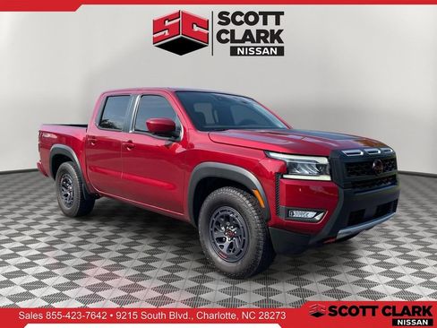 Used 2025 Nissan Frontier Pro-X w/ Pro Convenience Package RWD image 1