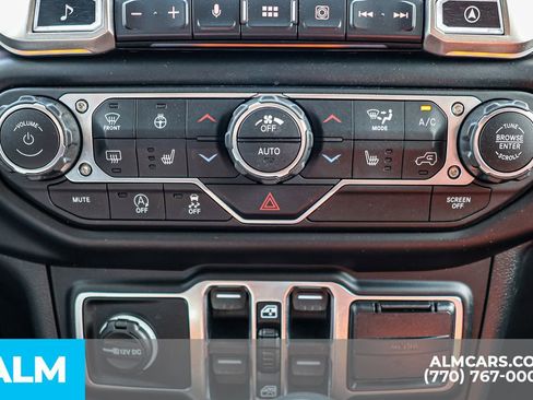 Used 2020 Jeep Gladiator Rubicon w/ LED Lighting Group AWD/4WD image 38