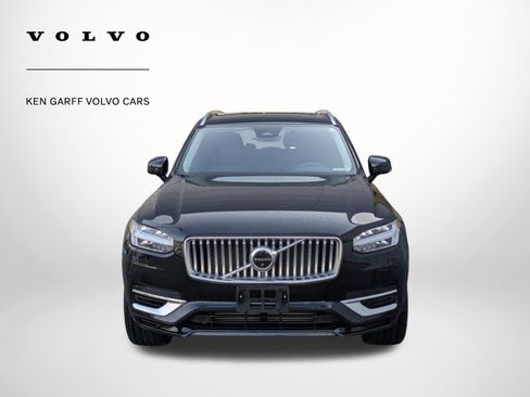 Certified 2023 Volvo XC90 T8 Plus w/ Protection Package Premier image 9