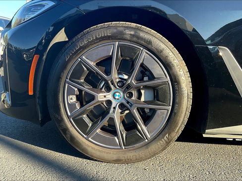 Used 2023 BMW i4 eDrive35 w/ Premium Package image 12