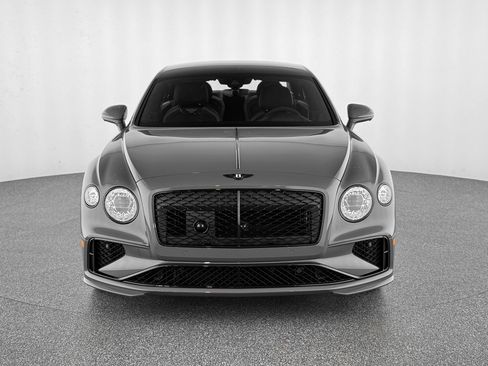 Used 2025 Bentley Flying Spur Plug-In Hybrid AWD/4WD image 8