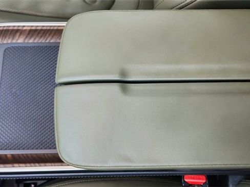 Used 2023 Rivian R1T Adventure image 49