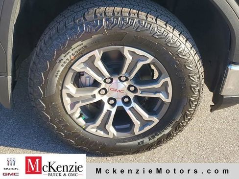 New 2026 GMC Sierra 1500 SLE AWD/4WD image 30