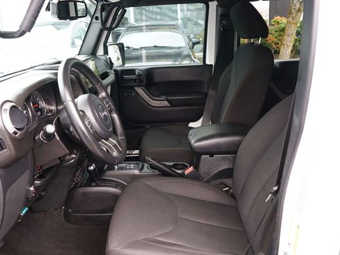 Used 2016 Jeep Wrangler Unlimited Sport w/ Quick Order Package 24S image 13