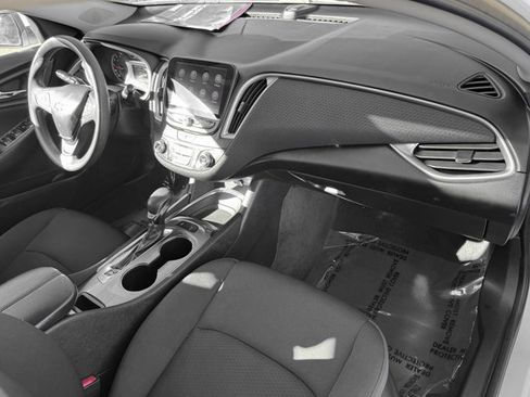 Used 2024 Chevrolet Malibu LT image 20