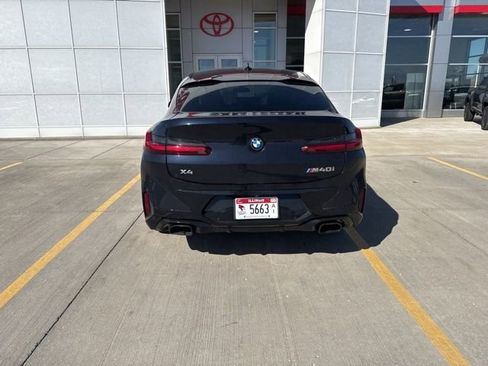 Certified 2023 BMW X4 M40i image 5