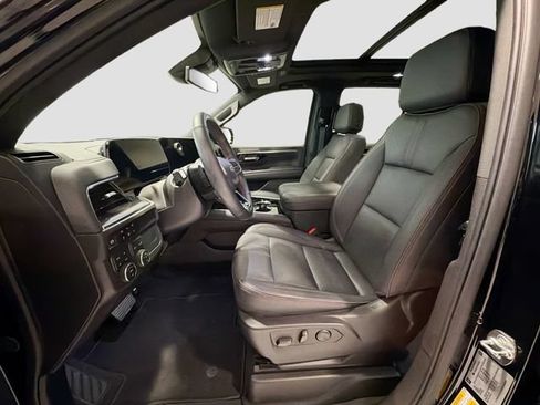 Used 2025 Chevrolet Tahoe RST w/ RST Capability Package AWD/4WD image 19