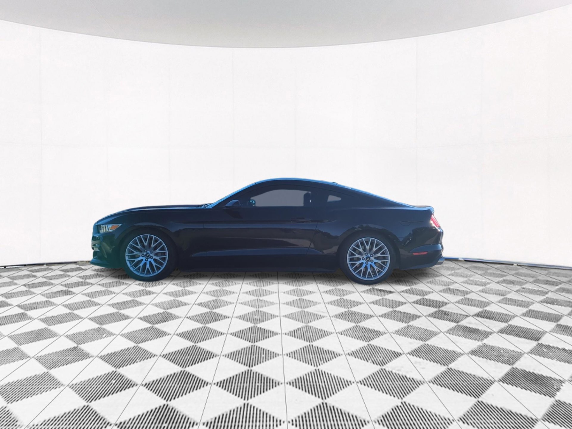 Used 2016 Ford Mustang GT Premium w/ Equipment Group 401A RWD image 7