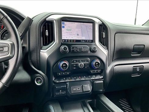 Used 2022 Chevrolet Silverado 2500 LTZ w/ LTZ Convenience Package II AWD/4WD image 18