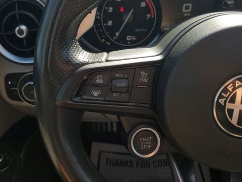 Used 2020 Alfa Romeo Giulia Ti Sport image 26