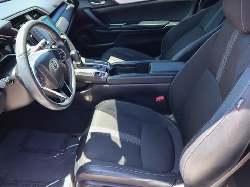 Used 2019 Honda Civic Sport image 10