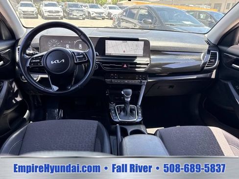 Used 2024 Kia Seltos S AWD/4WD image 14