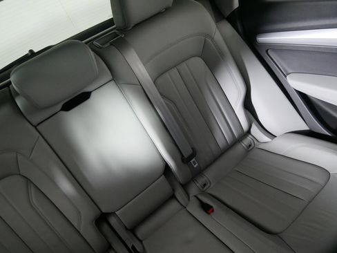 Used 2018 Audi Q5 2.0T Premium image 14