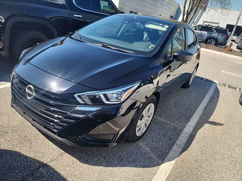 Used 2024 Nissan Versa S w/ Trunk Package image 1