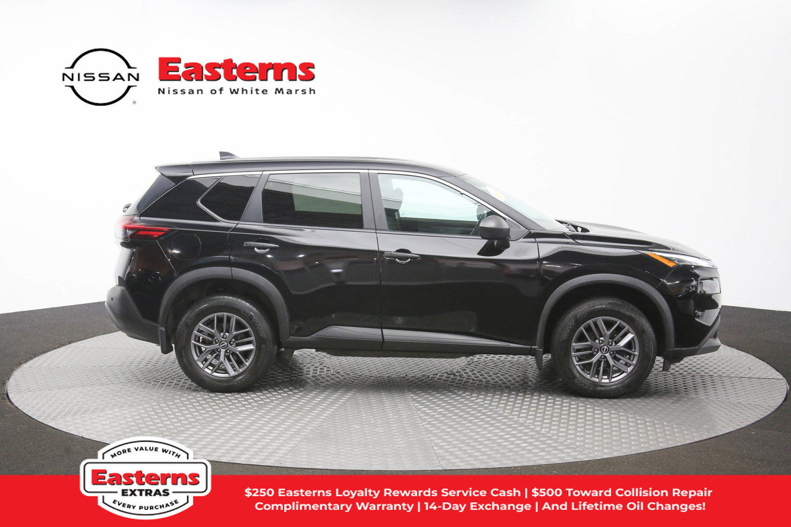 Used 2023 Nissan Rogue S AWD/4WD image 41