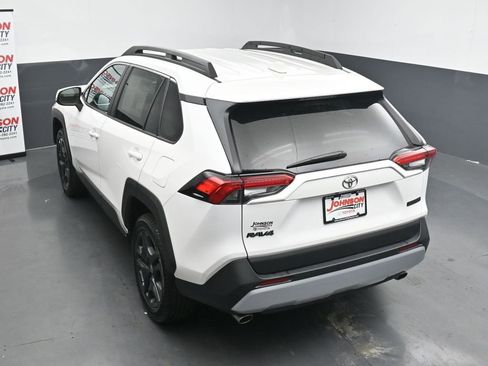 Used 2024 Toyota RAV4 Adventure AWD/4WD image 28
