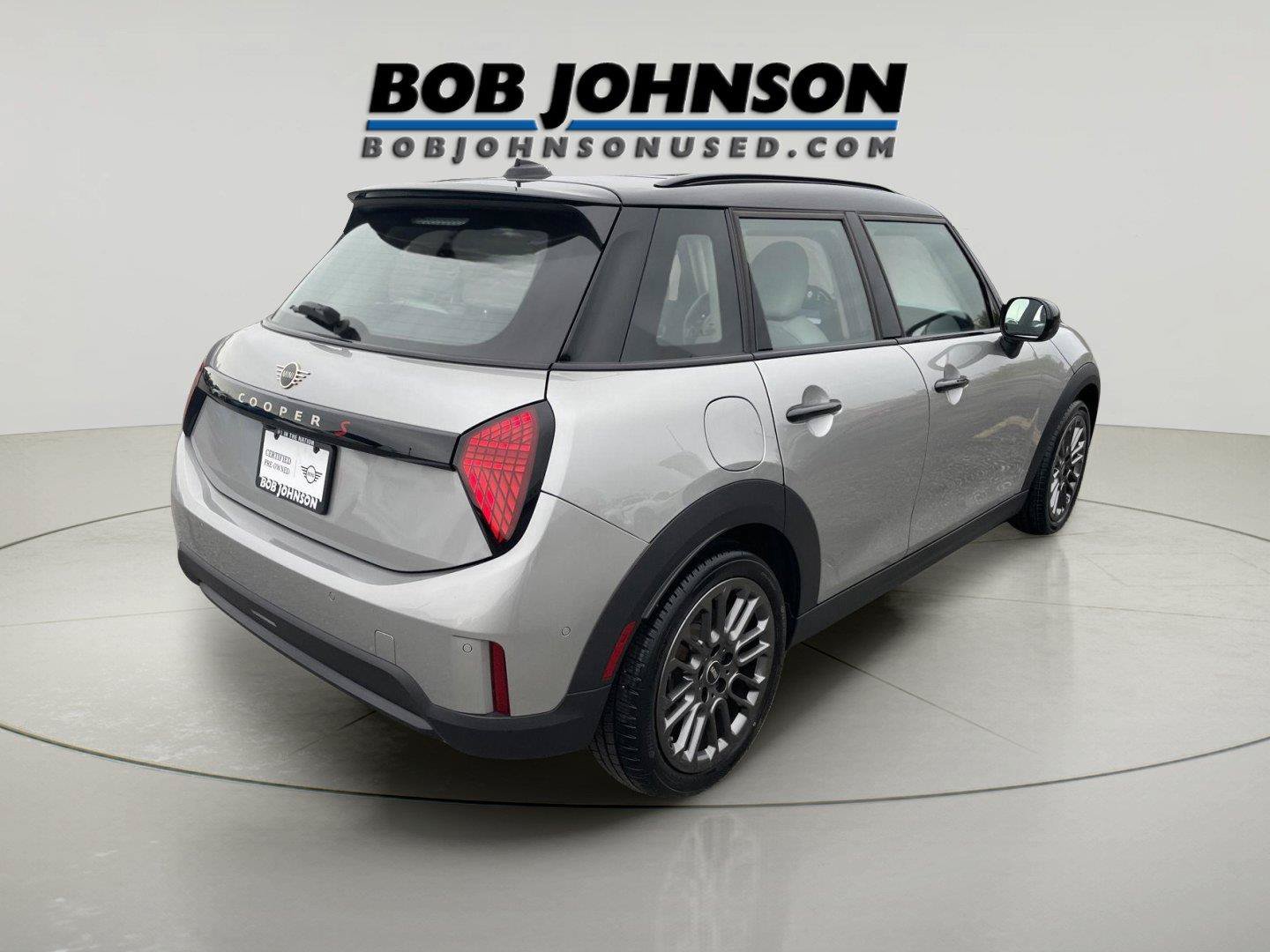 Used 2025 MINI Cooper S FWD image 9