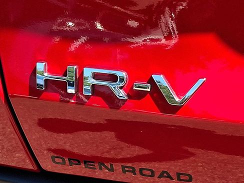 Used 2024 Honda HR-V Sport image 28