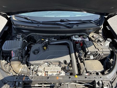 Used 2024 Chevrolet Equinox LS w/ LS Convenience Package FWD image 35