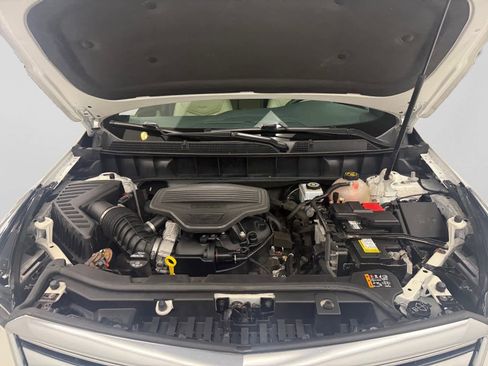 Used 2018 Cadillac XT5 AWD image 5