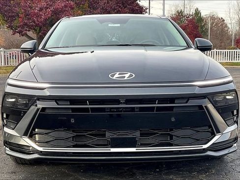 New 2026 Hyundai Sonata Limited image 16