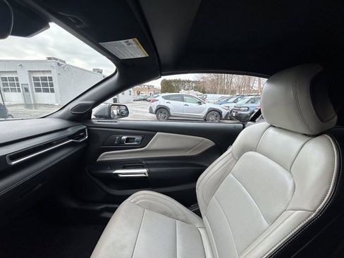 Certified 2024 Ford Mustang Premium image 18