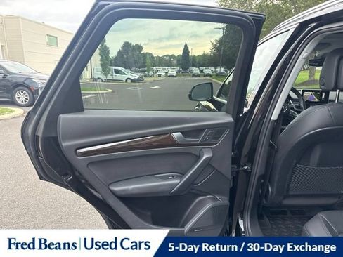 Used 2018 Audi Q5 2.0T Premium Plus w/ Premium Plus Package AWD/4WD image 15