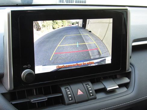 Used 2025 Toyota RAV4 XLE Premium w/ Weather Package AWD/4WD image 33