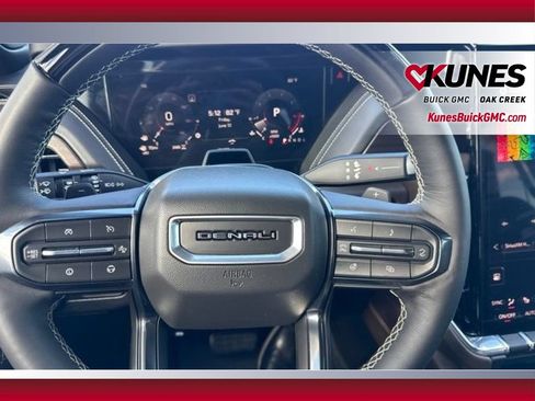 Used 2026 GMC Yukon XL Denali Ultimate w/ LPO, Floor Liner Package AWD/4WD image 34