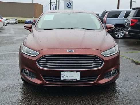 Used 2015 Ford Fusion SE w/ Equipment Group 202A image 8
