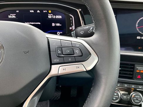 Used 2022 Volkswagen Jetta SEL image 31