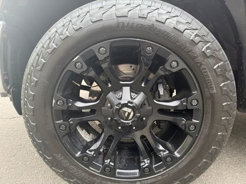 Used 2017 Toyota Tundra Limited w/ Limited Premium Package image 34