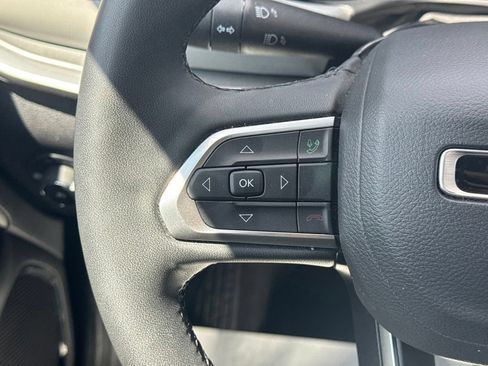 Used 2025 Jeep Compass Limited AWD/4WD image 26