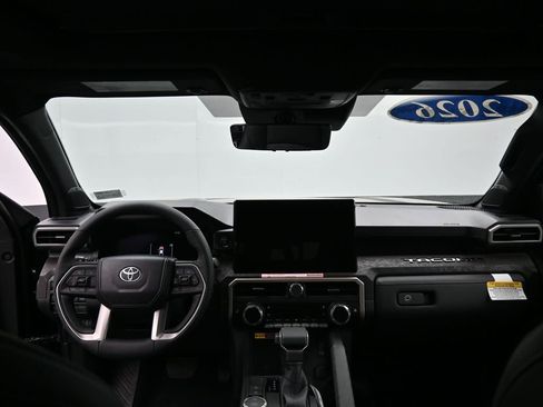 New 2026 Toyota Tacoma Limited AWD/4WD image 11