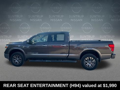 Used 2019 Nissan Titan Platinum Reserve AWD/4WD image 2