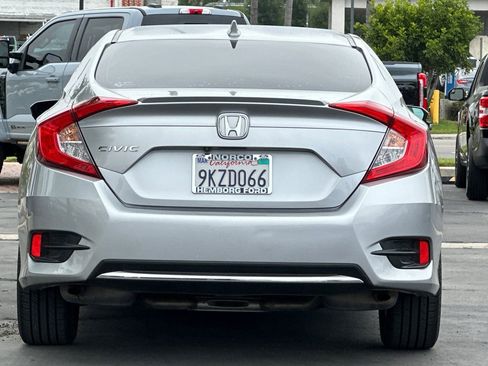 Used 2020 Honda Civic EX image 5