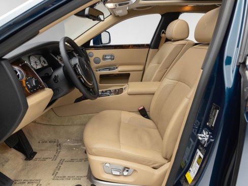 Used 2010 Rolls-Royce Ghost image 30