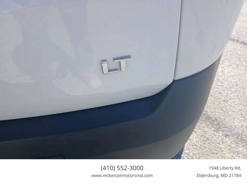 Used 2018 Chevrolet Traverse LT image 31