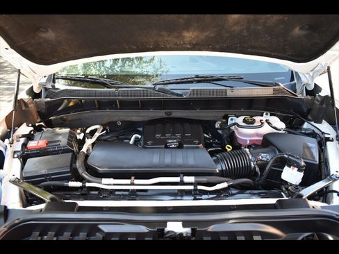 Used 2024 Chevrolet Silverado 1500 Custom w/ Turbomax Blackout Package RWD image 37